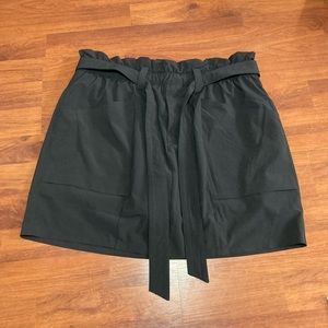 Athleta paper bag skirt size 8